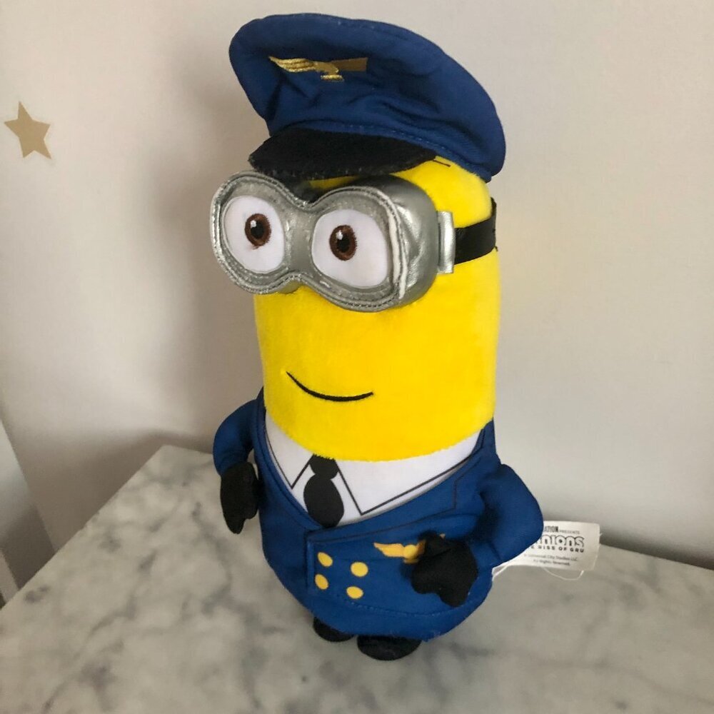 Despicable Me Pilot Kevin Minions The Rise of Gru Illumination 10" Plush Aviator - Picture 3 of 6